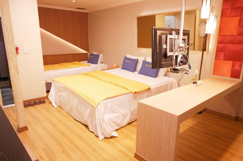 Central Hotel Changwon Eksteriør billede